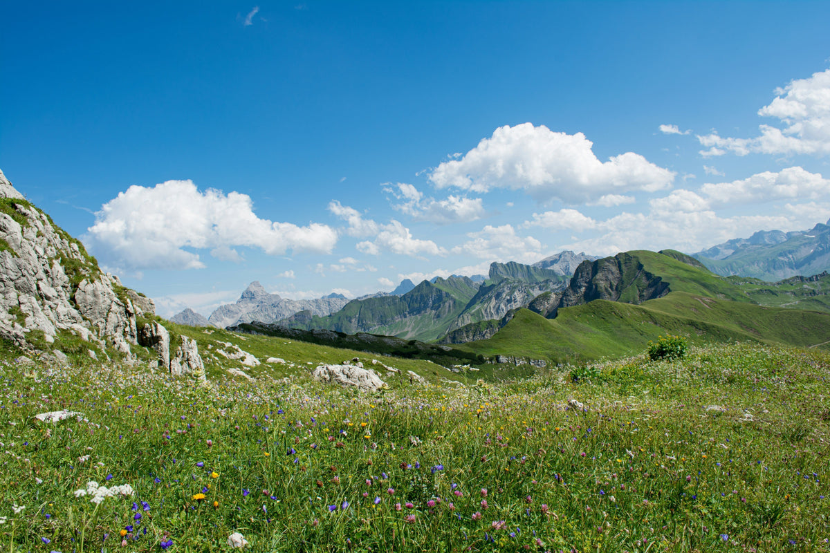 10 Breathtaking Walks in the Dolomites – and Where to Stay